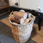 Cherrytreecottage - Cosy 19thcentury Pet Friendly * Claragh