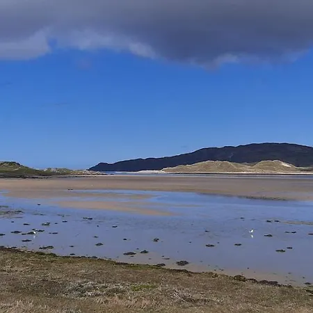 Cherrytreecottage - Cosy 19thcentury Pet Friendly * Claragh